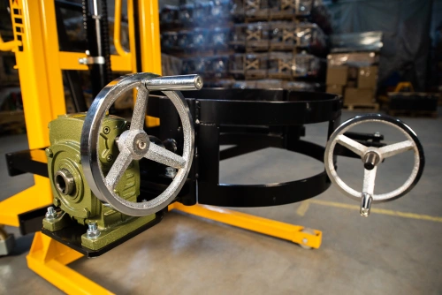 Штабелер-бочкокантователь гидравлический 0,35 т 1,94 м XILIN YTD-35 по ценам производителя в Воронеже с доставкой по всей России