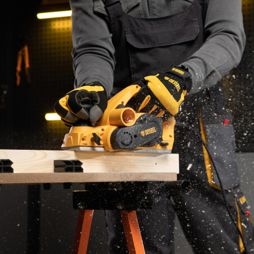 Рубанок электрический EP-82, 720 Вт, 82 мм Denzel по ценам производителя в Воронеже с доставкой по всей России