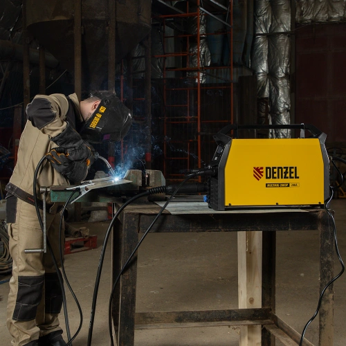 Аппарат инвертор. полуавтомат. сварки MultiMIG-200DP Synergy Double Pulse, 200 А, ПВ 80% Denzel по ценам производителя в Воронеже с доставкой по всей России