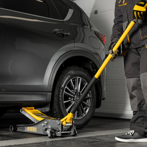 Домкрат гидравлический подкатной, 3 т, 75-500 мм, быстрый подъем, низкий подхват, проф. Denzel по ценам производителя в Воронеже с доставкой по всей России