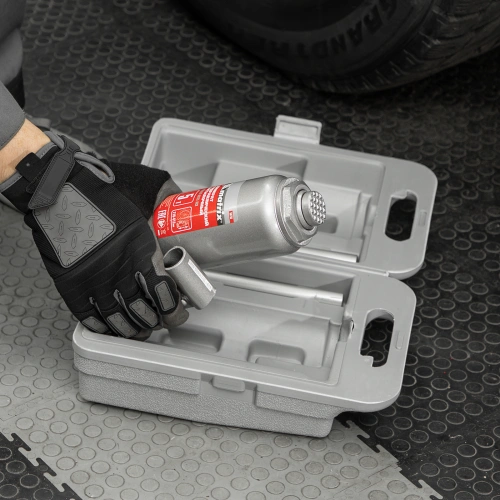 Домкрат гидравлический бутылочный, 5 т, высота подъема 216-413 мм, в пластиковый кейсе Matrix по ценам производителя в Воронеже с доставкой по всей России