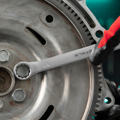 Ключ комбинированный, 17 мм, CrV, матовый хром Stels по ценам производителя в Воронеже с доставкой по всей России