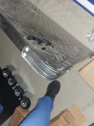 Тележка платформенная 950 кг TOR PH950 (1100х650) со складной ручкой (резиновые колеса 150 мм) по ценам производителя в Воронеже с доставкой по всей России