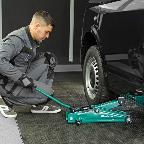 Домкрат гидравлический подкатной, 3 т, 135-400 мм Сибртех по ценам производителя в Воронеже с доставкой по всей России