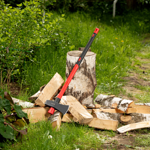 Колун, 3600 г, фибергласовое обрезиненное топорище 900 мм Matrix по ценам производителя в Воронеже с доставкой по всей России