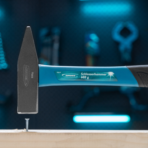 Молоток слесарный, 600 г, квадратный боек, фибергласовая обрезиненная рукоятка Gross по ценам производителя в Воронеже с доставкой по всей России