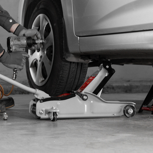 Домкрат гидравлический подкатной 2 т в пластиковом кейсе 85-330 мм. Low Profile Matrix по ценам производителя в Воронеже с доставкой по всей России