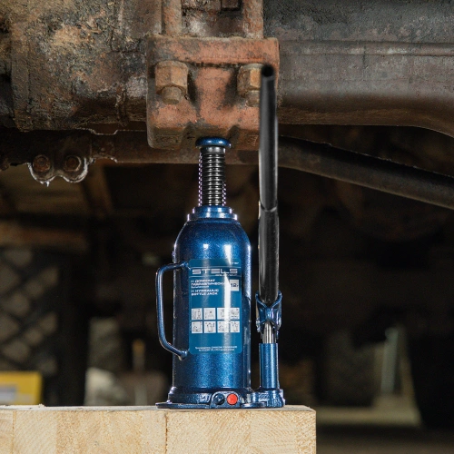 Домкрат гидравлический бутылочный, 12 т, h подъема 227-457 мм Stels по ценам производителя в Воронеже с доставкой по всей России