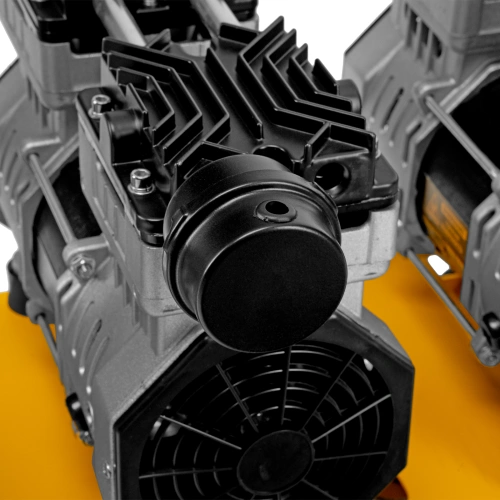 Компрессор безмасляный, малошумный  DLS 2250/100, 2250 Вт, 3x750, 100 л, 410 л/мин блок управления/ Denzel по ценам производителя в Воронеже с доставкой по всей России