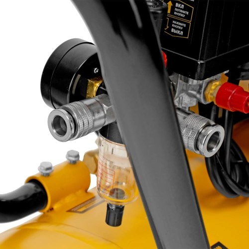 Компрессор безмасляный, малошумный DLS 1800/100,1800 Вт, 3x600, 100 л, 345 л/мин Denzel по ценам производителя в Воронеже с доставкой по всей России