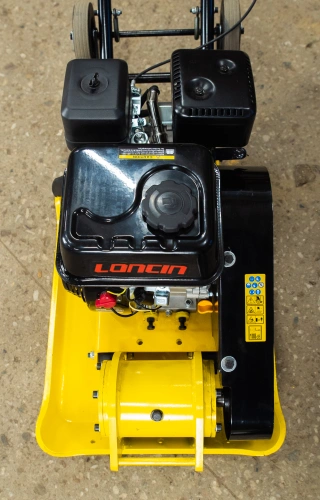 Виброплита 80 кг, 16кН (Loncin) без бака, колесный комплект TOR C-90L по ценам производителя в Воронеже с доставкой по всей России