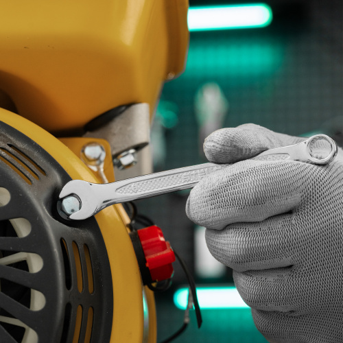 Ключ комбинированный, 8 мм, CrV, антислип Stels по ценам производителя в Воронеже с доставкой по всей России