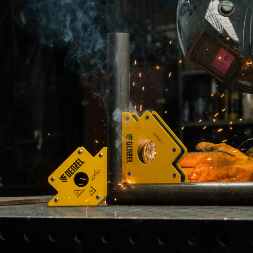 Фиксатор магнитный для сварочных работ усилие 75 LB Denzel по ценам производителя в Воронеже с доставкой по всей России