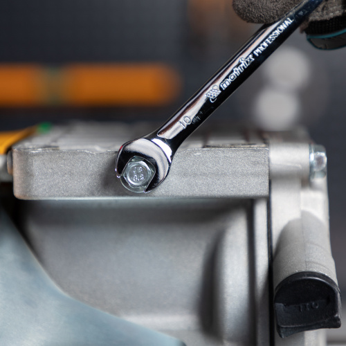 Набор ключей комбинированных, трещоточных шарнирных 22 шт. Matrix по ценам производителя в Воронеже с доставкой по всей России