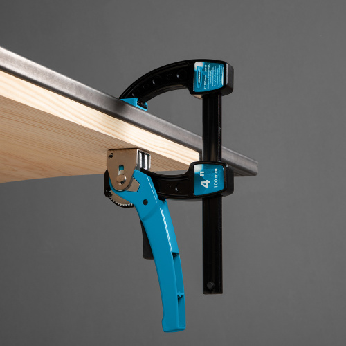 Струбцина реечная быстрозажимная 4, металлический корпус, рычажный храповой механизм, 100 мм Gross по ценам производителя в Воронеже с доставкой по всей России