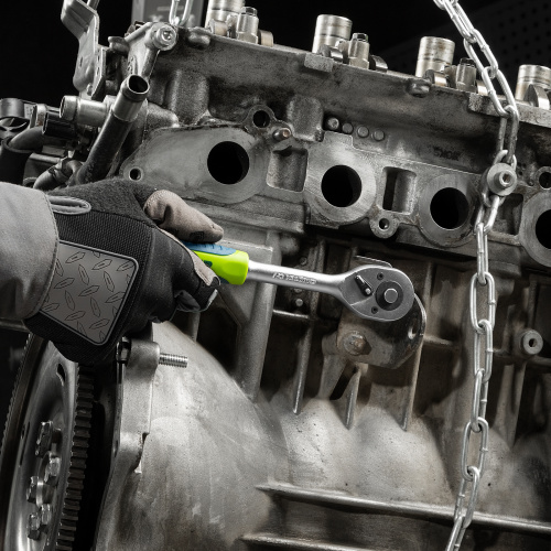 Набор инструментов, 1/2", 3/8", 1/4", пластиковый кейс 172 предм. Сибртех по ценам производителя в Воронеже с доставкой по всей России