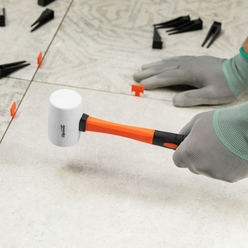 Киянка резиновая, 225 г, белая резина, фибергласовая рукоятка Sparta по ценам производителя в Воронеже с доставкой по всей России