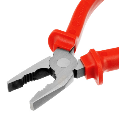 Плоскогубцы Econom, 180 мм, шлифованные, пластмассовые рукоятки Matrix по ценам производителя в Воронеже с доставкой по всей России