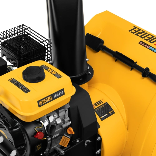 Бензиновая снегоуборочная машина SBM 610, 212 cc, ручной старт, фара Denzel по ценам производителя в Воронеже с доставкой по всей России