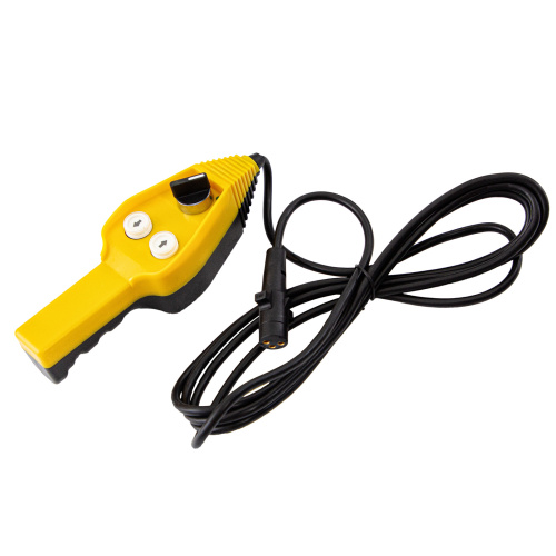 Лебедка автомобильная электрическая LB-2000, 2.2 т, 3.2 кВт, 12 В Denzel по ценам производителя в Воронеже с доставкой по всей России