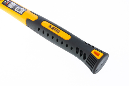 Киянка резиновая, 32 oz, черная резина, фибергласовая рукоятка Denzel по ценам производителя в Воронеже с доставкой по всей России