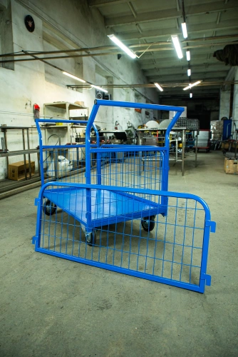 Тележка платформенная TOR ТП-3С (700х1200) с бортами из сетки и двумя ручками (колеса 160 мм) по ценам производителя в Воронеже с доставкой по всей России