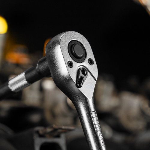 Ключ-трещотка 1/4", 90 зубьев, с быстрым сбросом, CrV Denzel по ценам производителя в Воронеже с доставкой по всей России