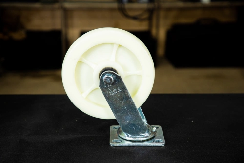 Колесо большегрузное поворотное SCdnb 42 100 мм полипропиленовое с тормозом по ценам производителя в Воронеже с доставкой по всей России