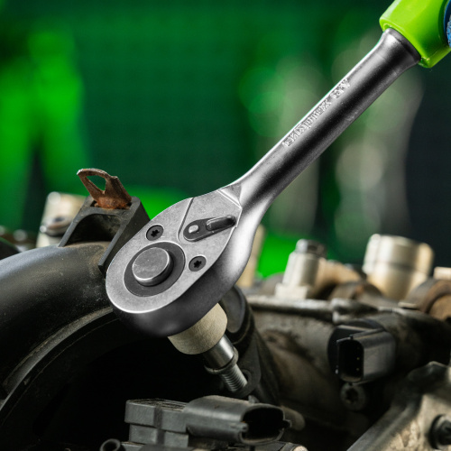 Ключ-трещотка 1/2", 45 зубьев, с быстрым сбросом, матовый хром Сибртех по ценам производителя в Воронеже с доставкой по всей России