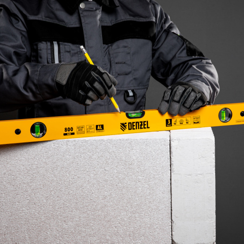 Уровень алюминиевый, 800 мм, фрезерованный, 3 глазка Denzel по ценам производителя в Воронеже с доставкой по всей России