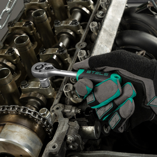 Набор инструментов, 1/2", 1/4", CrV, пластиковый кейс 82 предмета Stels по ценам производителя в Воронеже с доставкой по всей России