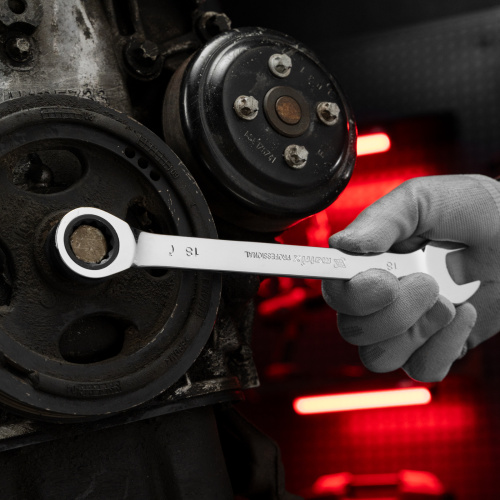 Ключ комбинированный трещоточный, 18 мм, CrV, зеркальный хром Matrix Professional по ценам производителя в Воронеже с доставкой по всей России