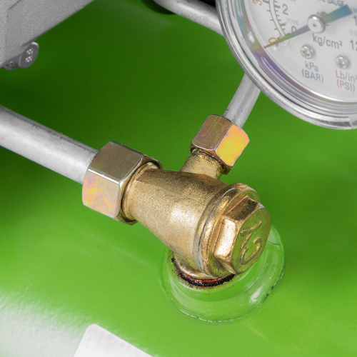 Компрессор воздушный КК-1100/22, 1, 1 кВт, 135 л/мин, 22 л, прямой привод, масляный Сибртех по ценам производителя в Воронеже с доставкой по всей России