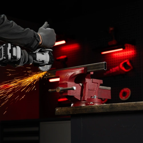 Тиски слесарные, 200 мм, поворотные, с наковальней Matrix по ценам производителя в Воронеже с доставкой по всей России