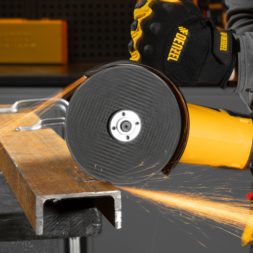 Машина шлифовальная угловая AG150-1500, 1500 Вт, 150 мм, 8500 об/мин Denzel по ценам производителя в Воронеже с доставкой по всей России