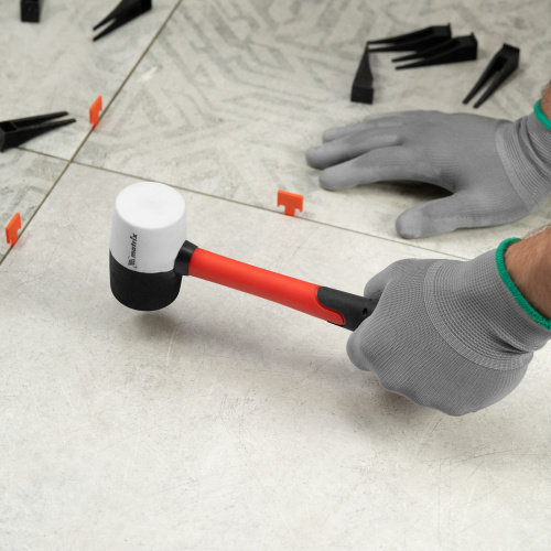 Киянка резиновая, 225 г, черно-белая резина, фибергласовая рукоятка Matrix по ценам производителя в Воронеже с доставкой по всей России