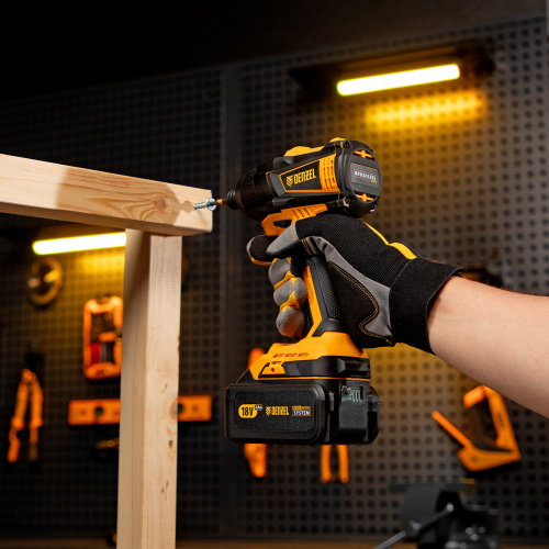 Винтоверт ударный аккумуляторный бесщет CID-IB-200 18В Li-Ion Denzel по ценам производителя в Воронеже с доставкой по всей России