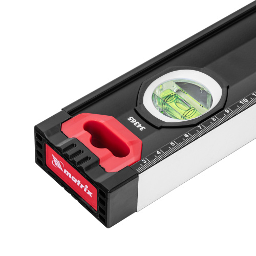 Уровень алюминиевый, усиленный, фрезерованный, 3 глазка, двухкомпонентные рукоятки, 1500 мм Matrix по ценам производителя в Воронеже с доставкой по всей России