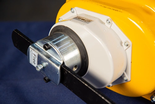 Лебедка ручная барабанная с тросом  500кг   40м с храповым механизмом TOR JHW по ценам производителя в Воронеже с доставкой по всей России