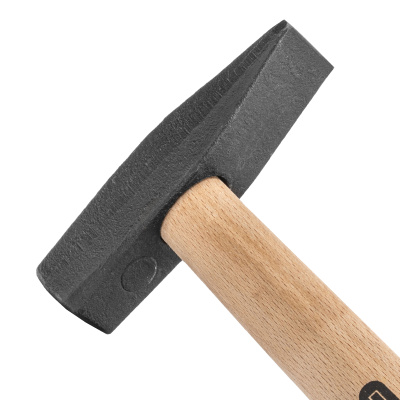 Молоток слесарный 500 г, квадратный боек, деревянная рукоятка Сибртех по ценам производителя в Воронеже с доставкой по всей России