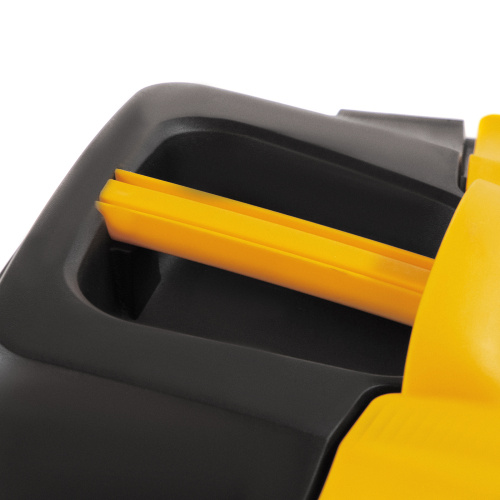 Скарификатор-аэратор  электрический SAE-1500, 1500 Вт, -11/+5 мм, 32 cм Denzel по ценам производителя в Воронеже с доставкой по всей России