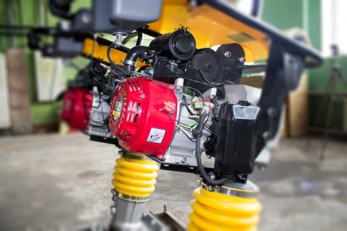 Вибротрамбовка STEM Techno  STR-82 по ценам производителя в Воронеже с доставкой по всей России