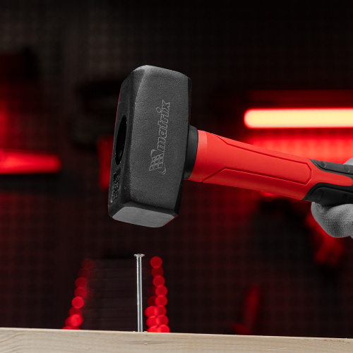 Кувалда optimal, 1000 г, фибергласовая обрезиненная рукоятка Matrix по ценам производителя в Воронеже с доставкой по всей России