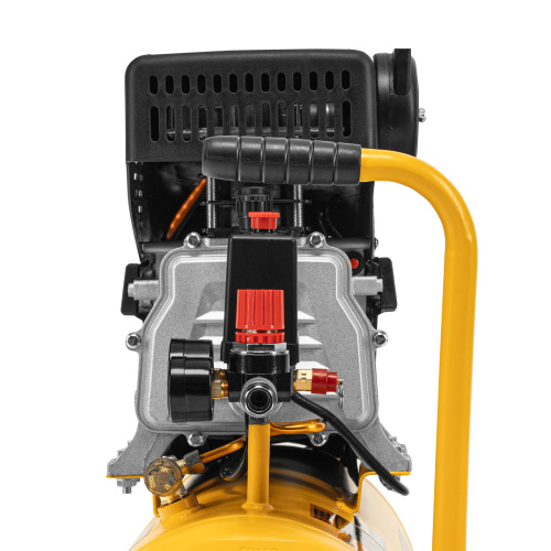 Компрессор воздушный DC1500/24, прямой привод, 1.5 кВт, 24 литра, 220 л/мин Denzel по ценам производителя в Воронеже с доставкой по всей России