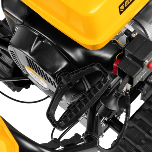 Бензиновая снегоуборочная машина SBL 711DT PRO, 420cc, гусеницы, эл.старт, блок. дифф. Denzel по ценам производителя в Воронеже с доставкой по всей России