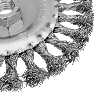 Щетка для УШМ 125 мм, М14, плоская, крученая проволока 0.35 мм Matrix по ценам производителя в Воронеже с доставкой по всей России