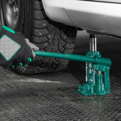 Домкрат гидравлический бутылочный, 2 т, 150-280 мм, в пласт. кейсе Сибртех по ценам производителя в Воронеже с доставкой по всей России