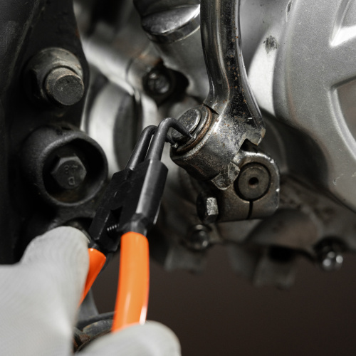 Съемник, 150 мм, для внешних стопорных колец, изогнутые губки (разжим) Sparta по ценам производителя в Воронеже с доставкой по всей России