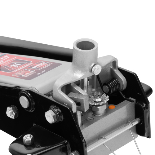 Домкрат гидравлический подкатной, 3 т, высота подъема 140-520 мм Matrix по ценам производителя в Воронеже с доставкой по всей России