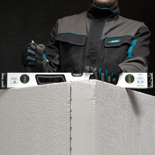 Уровень алюминиевый, 600 мм, усиленный, рукоятки, фрезерованный, 3 глазка, магнитный Gross по ценам производителя в Воронеже с доставкой по всей России